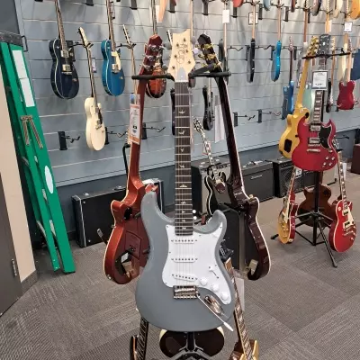 Store Special Product - PRS SE Silver Sky